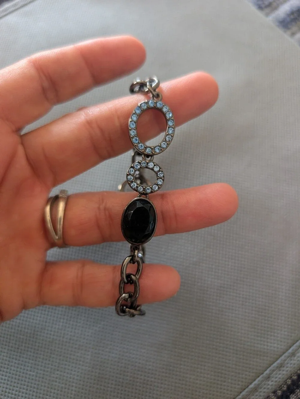 Black Crystal Circle Link Bracelet for Women